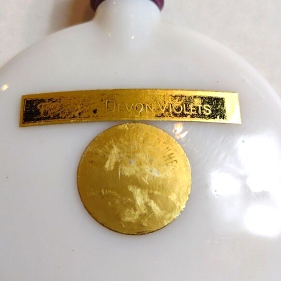 Three Small Ceramic Flasks Sealed Vintage - Picture 5 of 11